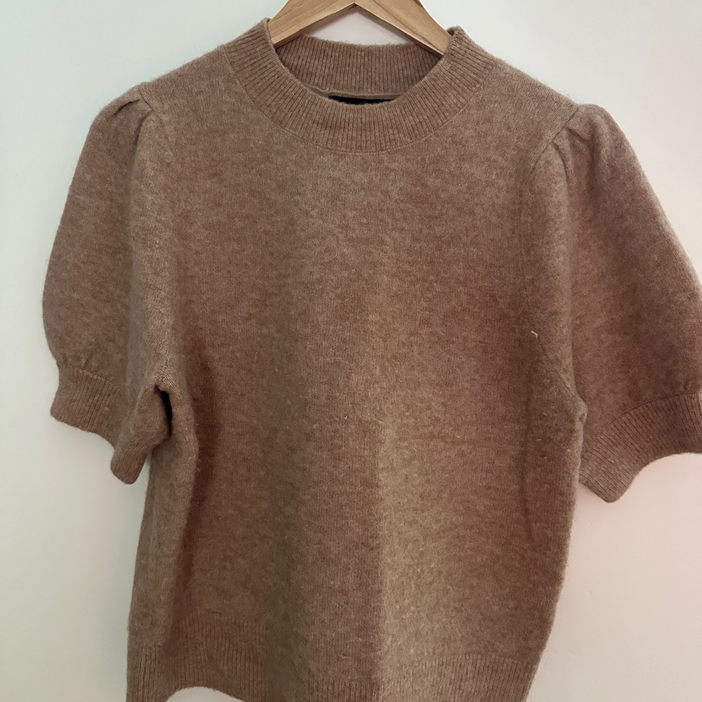 Banana Republic Tan Knit Sweater